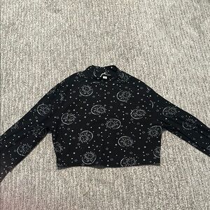 Black Long Sleeve Crop Top with Celestial Print
